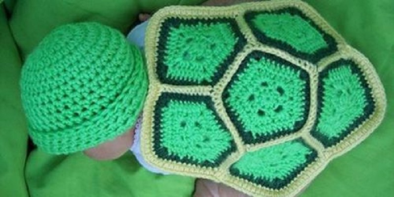 Crochet Turtle Shell Blanket and Cap