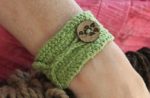 Crochet Cuff Bracelet (Free Patterns)