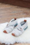 Crochet these Wrap Slippers (Free Patterns)