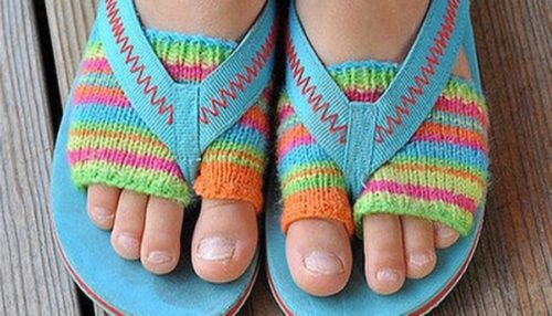 Free Pattern for Flip Flop Socks