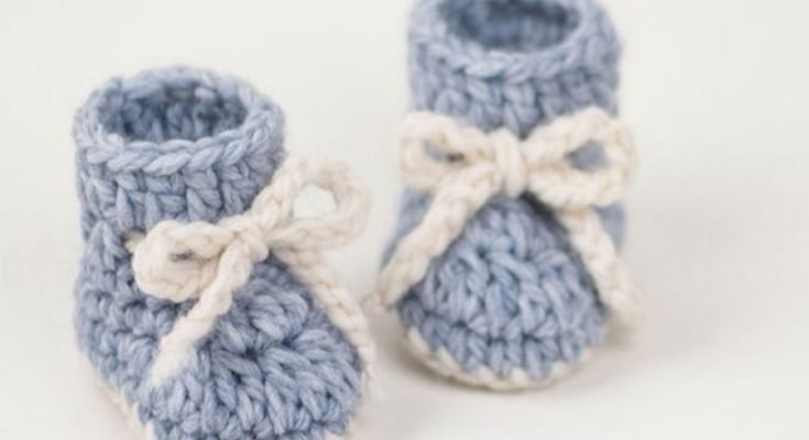 Free Tutorial for Baby Booties