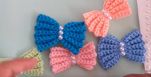 Easy Crochet Bows